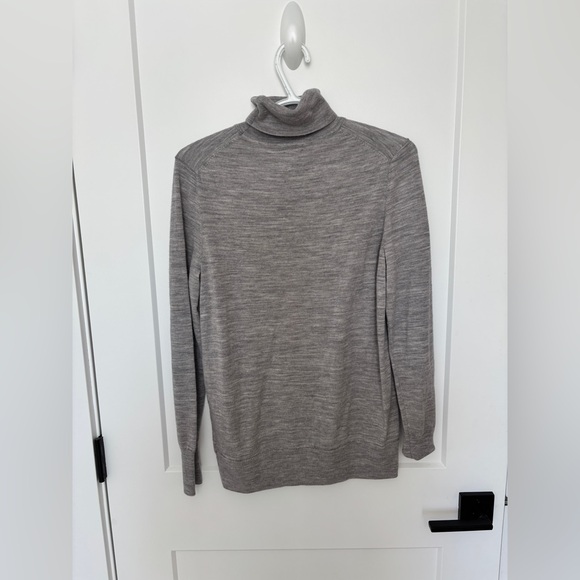 NWOT Merino Wool Turtleneck Sweater - Picture 6 of 7